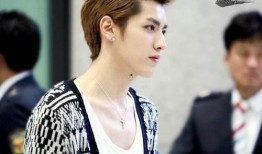 吴亦凡图片壁纸,光影交织，演绎时尚风采