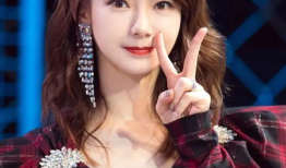 戚薇我型我秀照片,时尚魅力令人瞩目